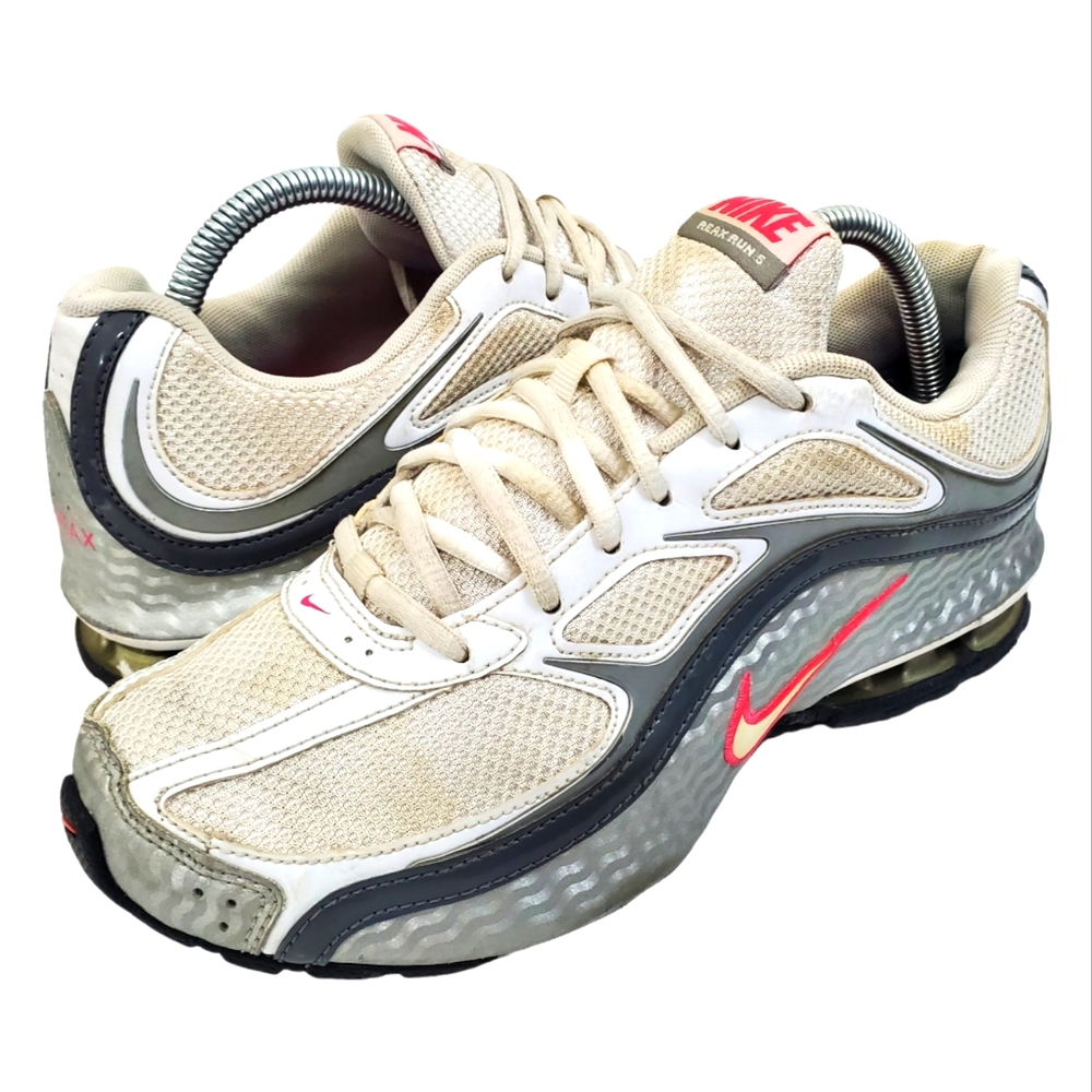 NIKE REAX RUN 5 Athletic Running Shoes